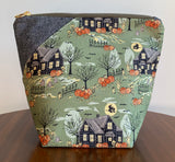Small Pocket Bag - Home Sweet Haunt (Haunted House-Green)