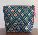 Charming Patchwork Project Bag 033