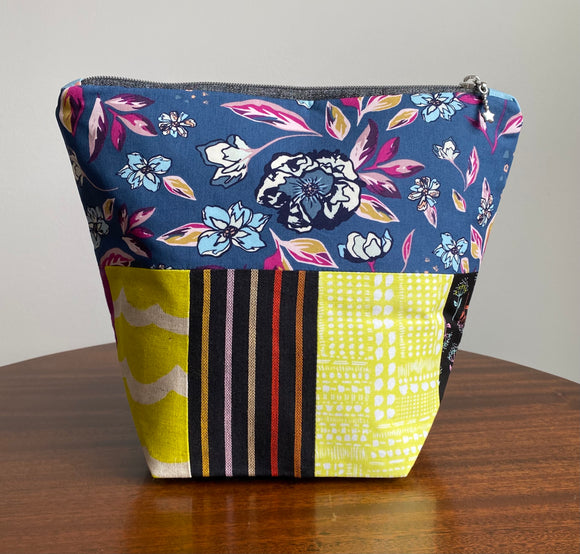 Small Patchwork Project Bag 04