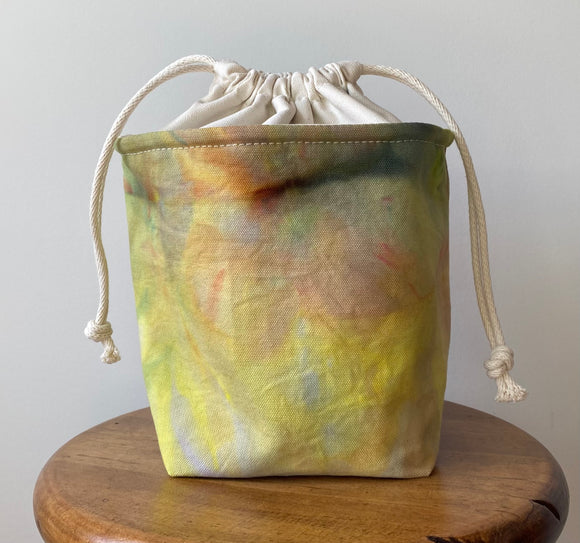 007 Ice Dyed Drawstring Yarn Bowl