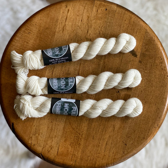 Natural (Moonlight Fingering Mini Skein)