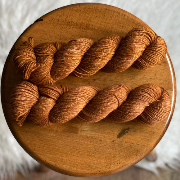 Walnut (BFL DK)