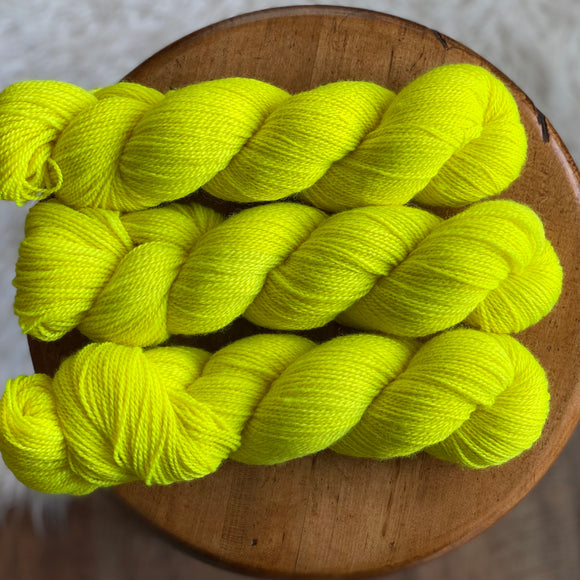 Luminescent (BFL Fingering)