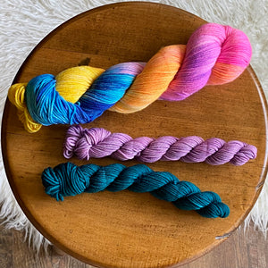 Yarn It! Gone to the Lake! (Comet DK Sock Set)