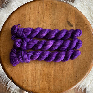 Royal (Wormhole DK 20 gram mini skein)