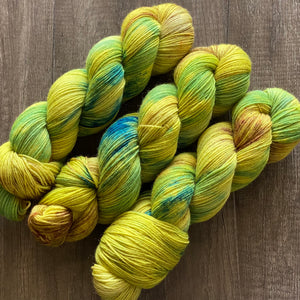 Green OOAK (Wormhole Fingering)